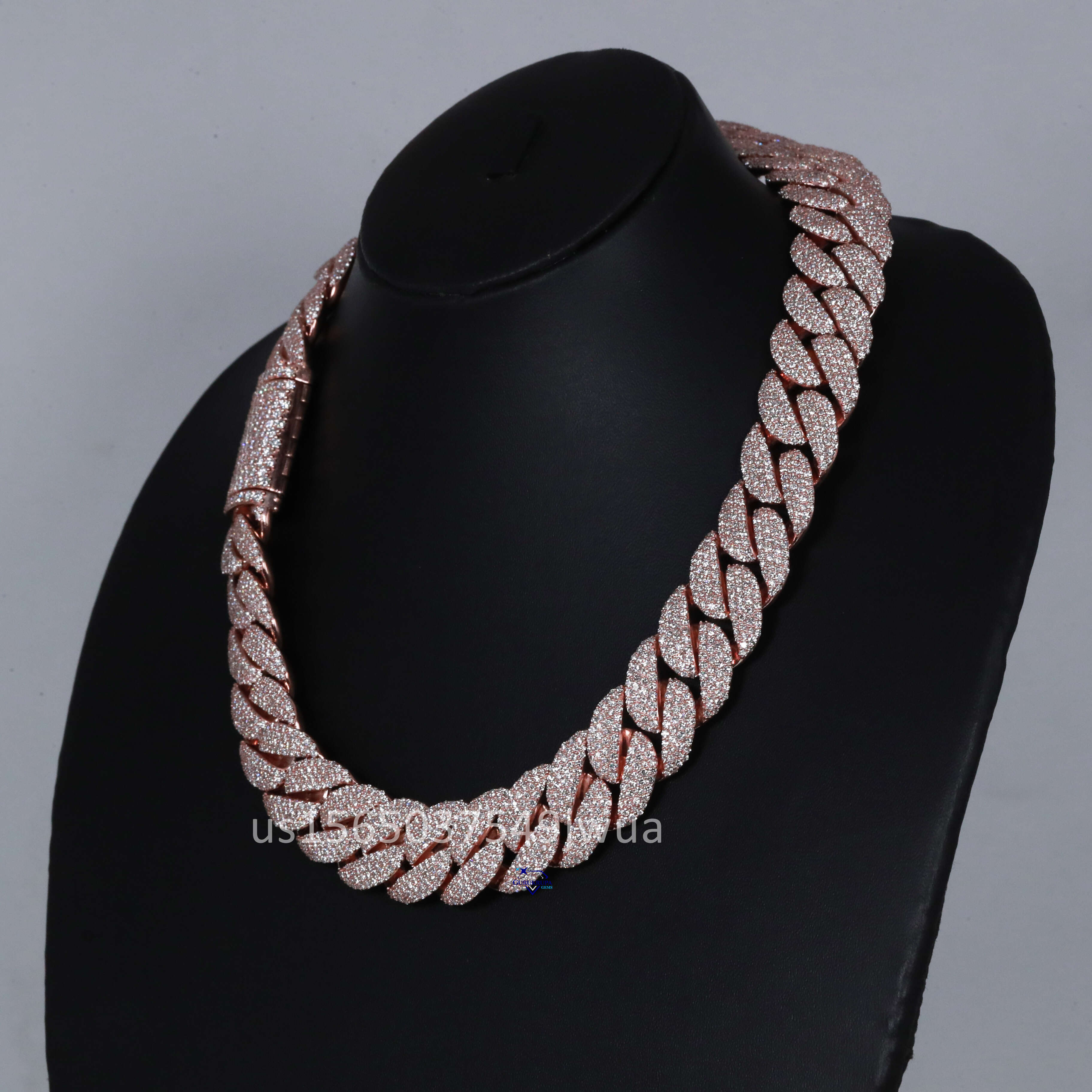 Mens Cuban Chain Crafted in Sterg Sier Featuring Moissanite Sparkg Round Brilliant Cut Dias With VVS Clarity