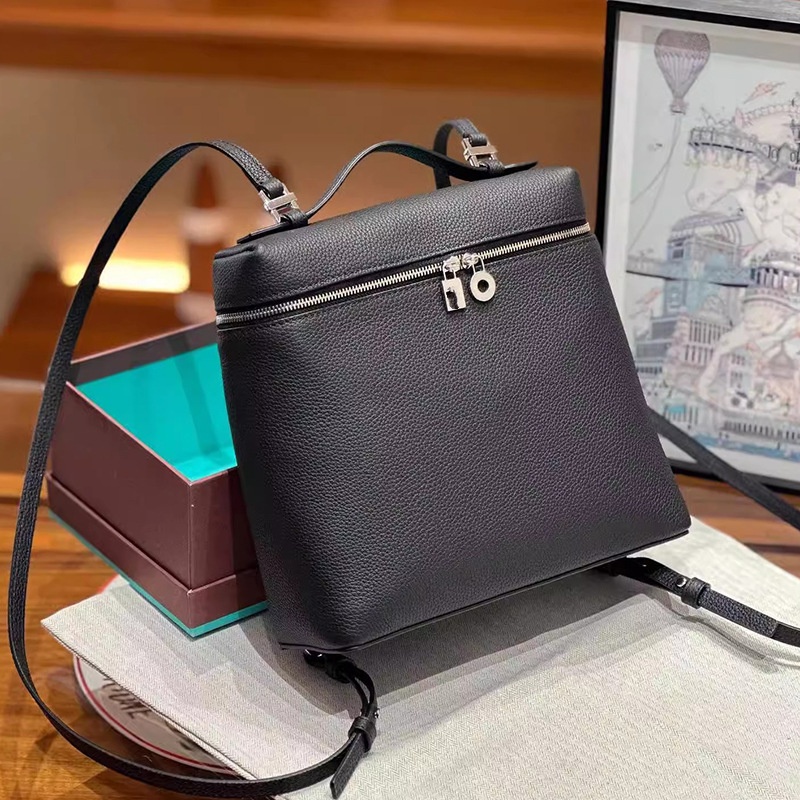 2025 Light Luxury and Genuine Leather Handheld Lunch Box Bag with Premium Quality Women's Popular and Vintage Square Bag with Large Capacity