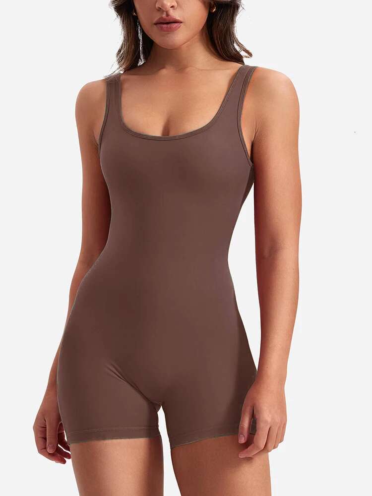 2024 Summer New Shoulder Straps Sexy Slim Hip Lifting One-Piece Shorts High Waisted Sports Yoga Wear