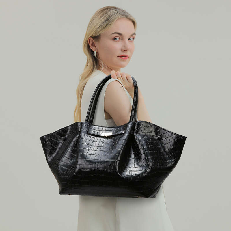 Women's Bags Hot selling with stone patterned wings, capacity, high-end feel, tote bag, fashionable texture, large bag for women