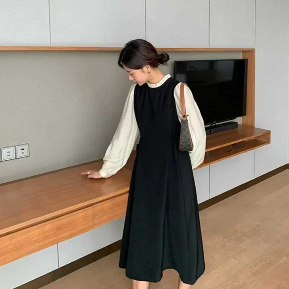 Maternity Stitching Fake Two-piece Clothes French Temperament Pregnancy Palace Sleeve Long-sleeved Dress Spring Autumn NewT250311