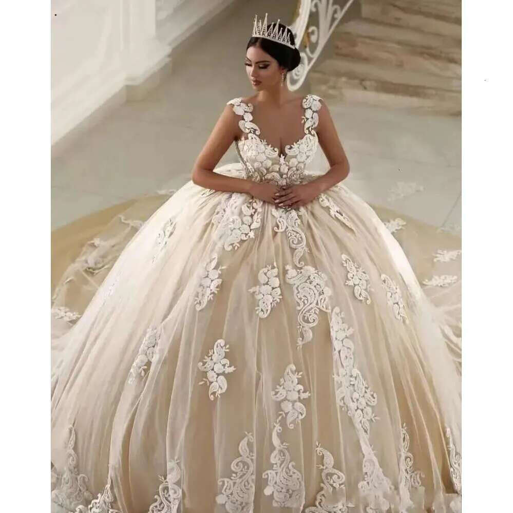 E A Wedding Dresses New Champagne Saudi Arabia Spaghetti Straps White Lace Appliques Beaded Plus Size Court Train Formal Bridal Gowns
