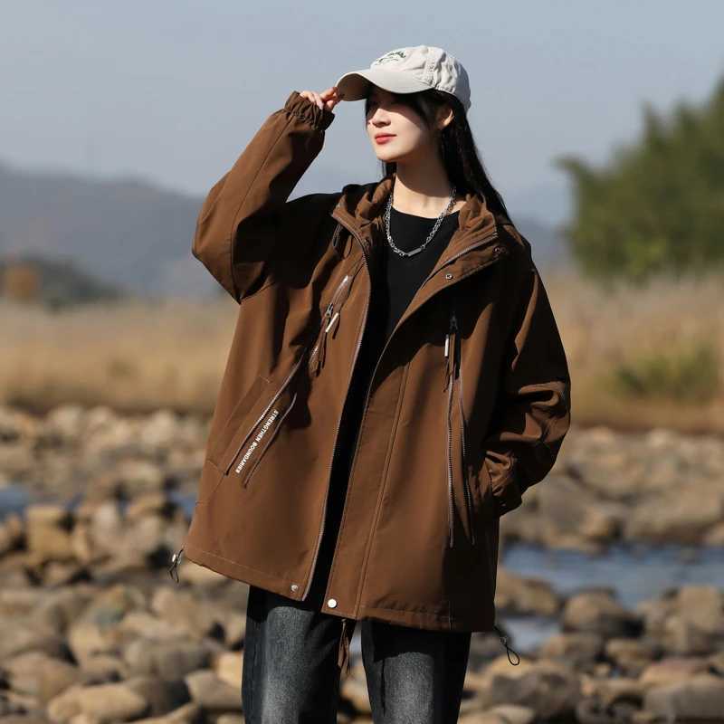 Autumn Jacket Mens Fashion Hooded Windproof Waterproof Couple Outdoor Camping Solid Color Pocket Casual Jacket Large Size L-9XLT250311