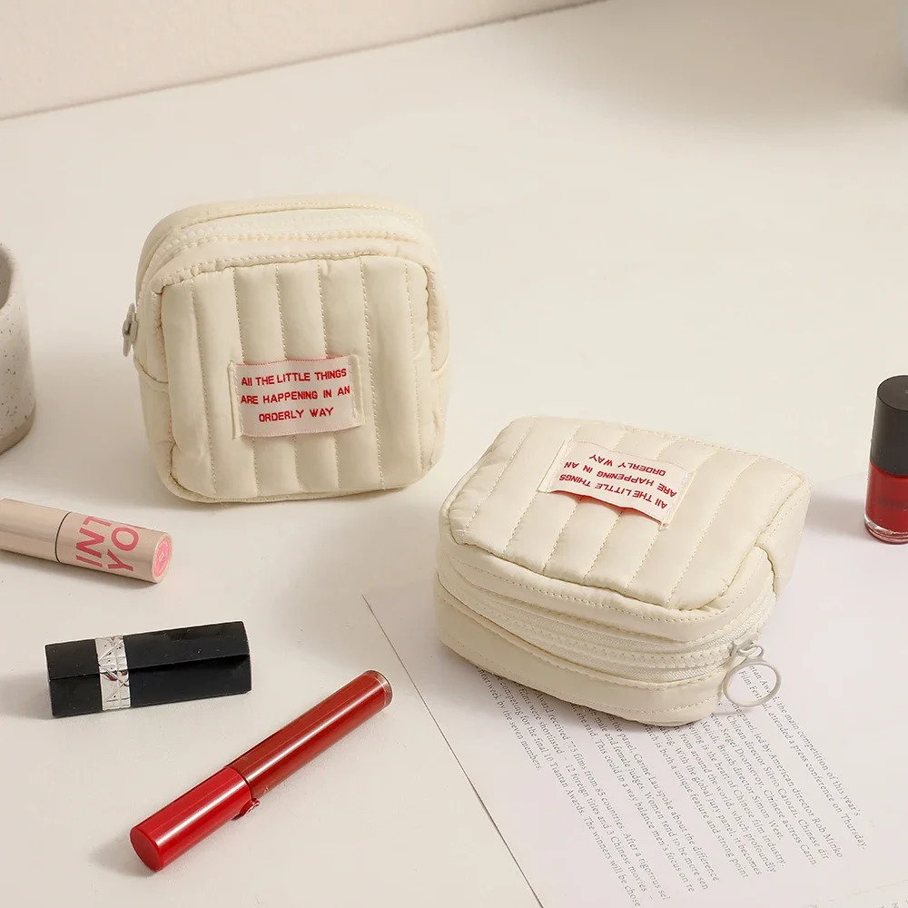 Korean Mini Cute Square Cosmetic Bag Women Portable Earphones Lipstick Sanitary Napkins Storage Pouch Small Makeup Zipper Bags 250311