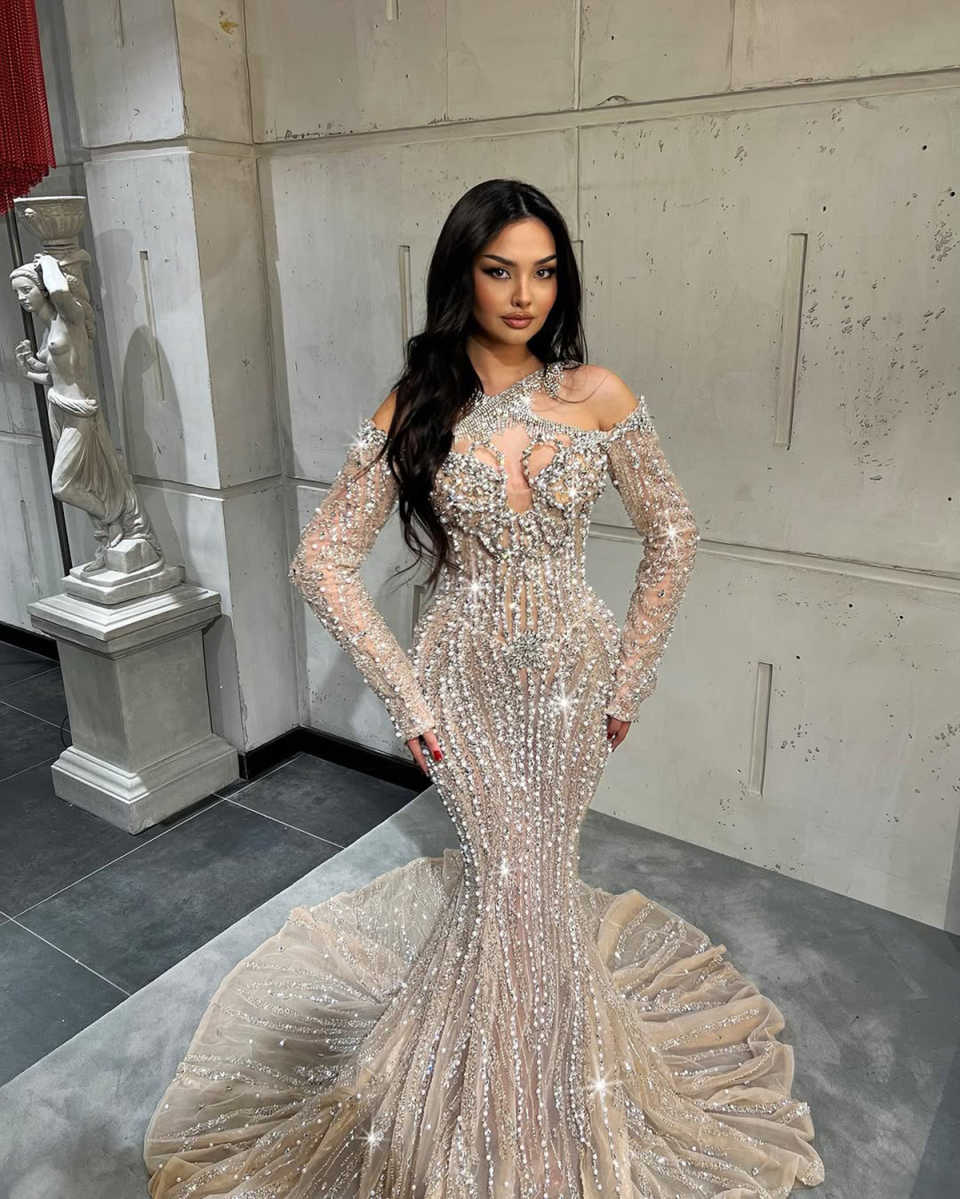 Elegant Sequined Crystal Mermaid Prom Dresses Sexy Halter Beading Formal Party Dress Long Sleeve Evening Gown Custom Made