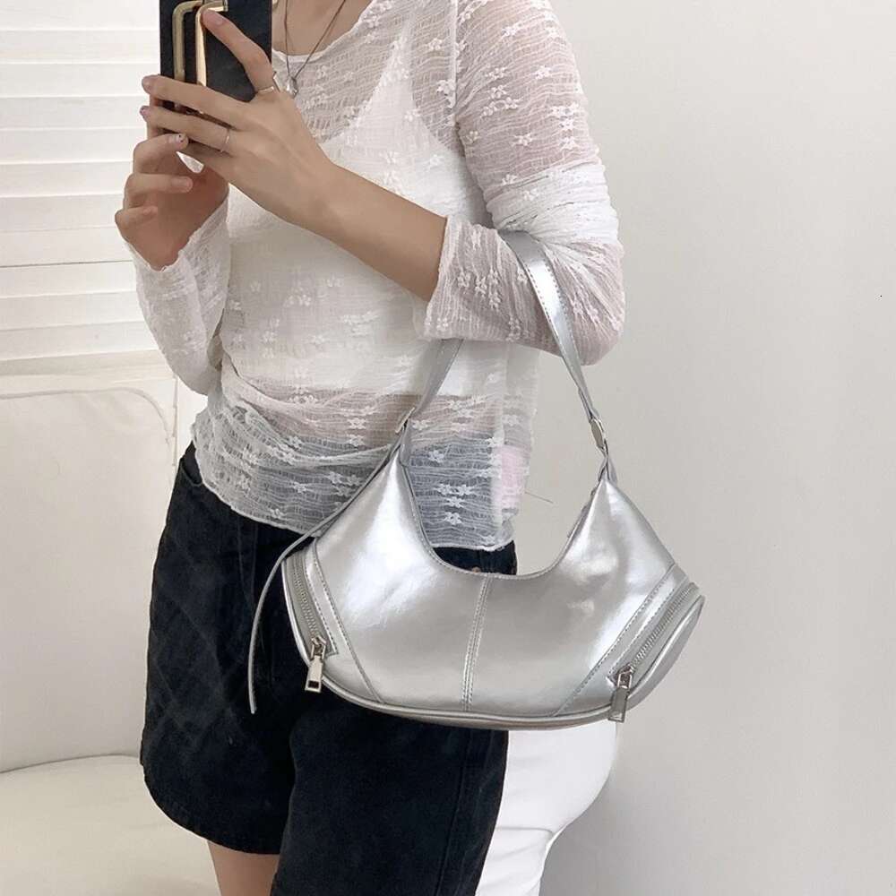 Simple Large Capacity Commuting Handbag Trendy Adjustable Strap Female Underarm Bag Versatile Solid Color Shoulder Bags