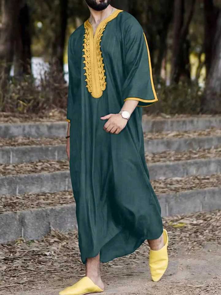 Islam Kaftan Muslim Men Clothing Moroccan Caftan Hand Embroidered Loose and Breathable Djellaba Abaya Thobe for Men Summer 2024XJ250310