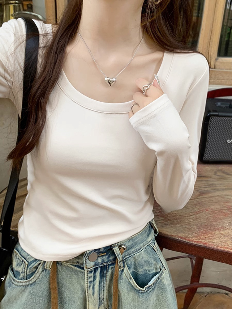2025 new white designer women's undersole shirt slim fit long sleeved T-shirt top fashionable casual short sleeved shirt1