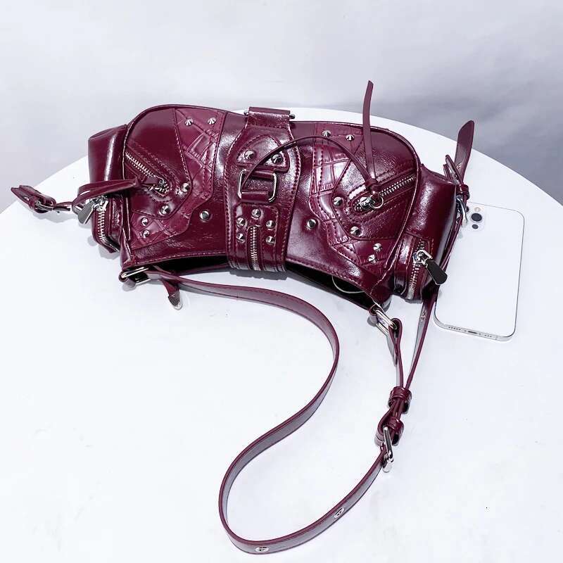 Moto & Biker Bags For Women Designer Handbags And Purses 2025 New In PU Oil Wax Vintage Rivet Small Underarm Shoulder Bag