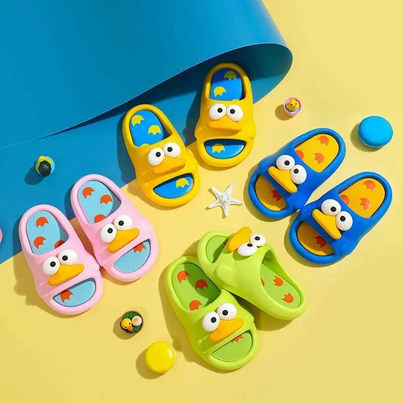 Childrens slippers summer boys shoes cartoon soft sole breathable cute comfortable baby flip-flops kids shoes for girlT250311