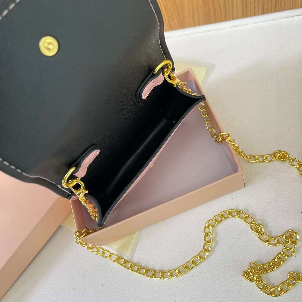Wholesale women's bags, crossbody shoulder chain bags, camera bags, small square bags