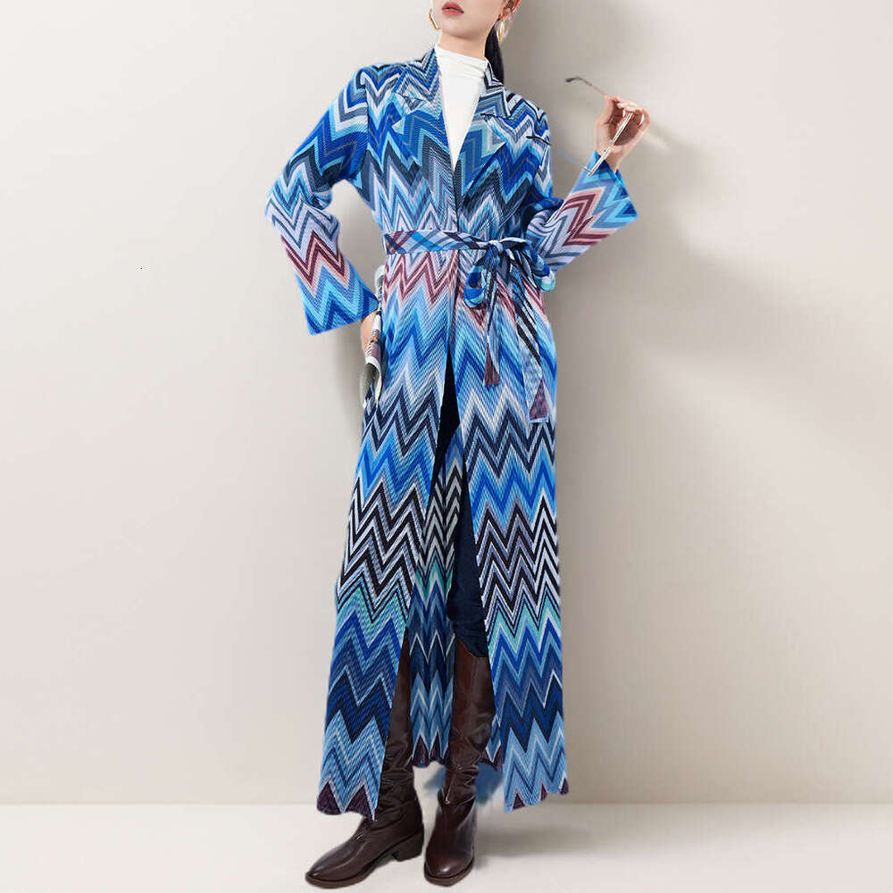 Fashionable Pleated Windbreaker Extended Spring And Autumn Women's Long Robe High-End Coat Jacket