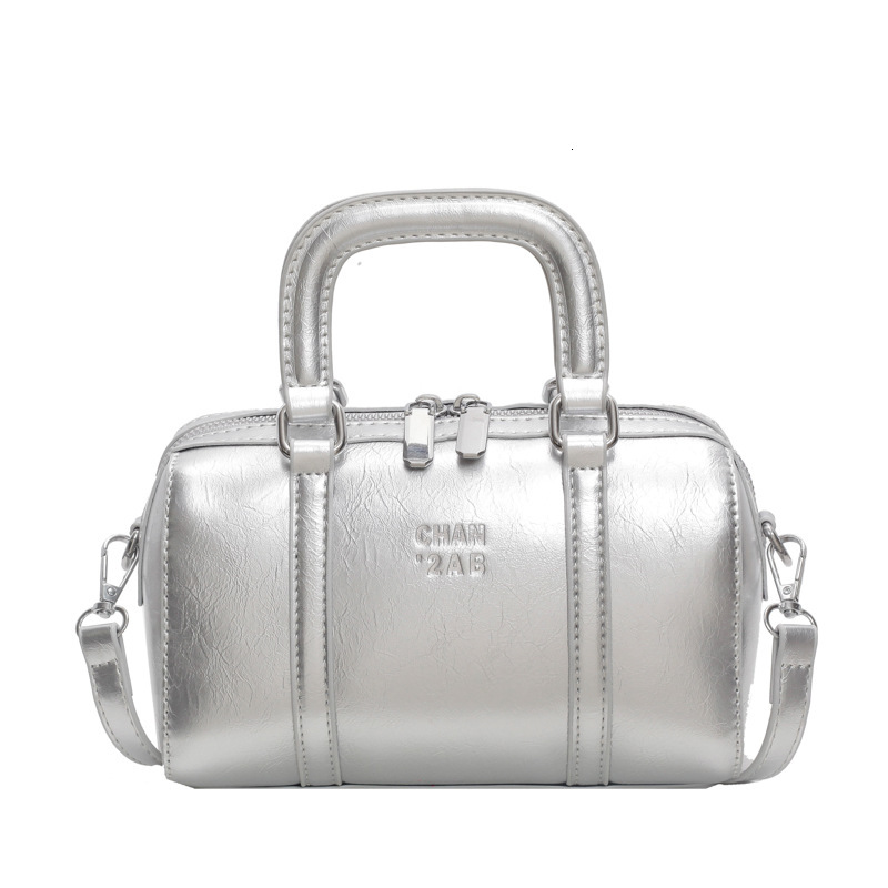 Super popular small square autumn and winter versatile 2025 new fashion shoulder crossbody for women's hand-held bowling bag trend