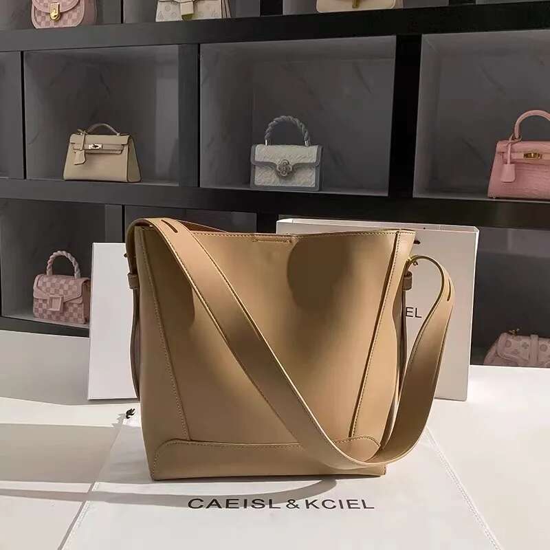 High Quality Genuine Leather Cowhide Bucket Large Capaity Tote Fashion Women's Handbag Female Shoulder Casual Bag