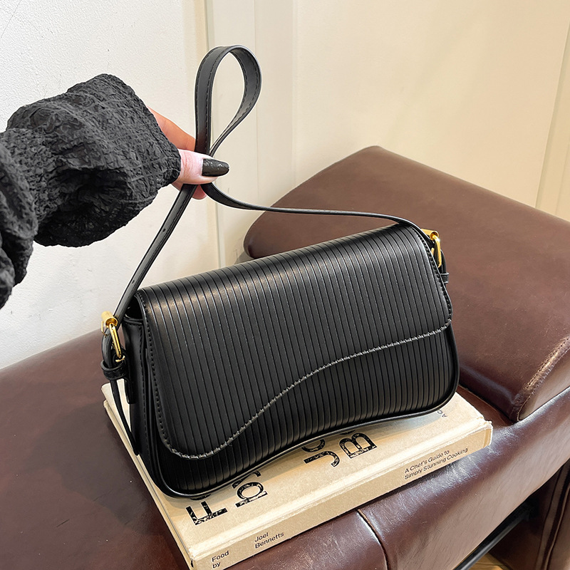 Hot Selling Women's Frosted Suede Armpit With Lazy Style And High-End Commuting Shoulder Bag