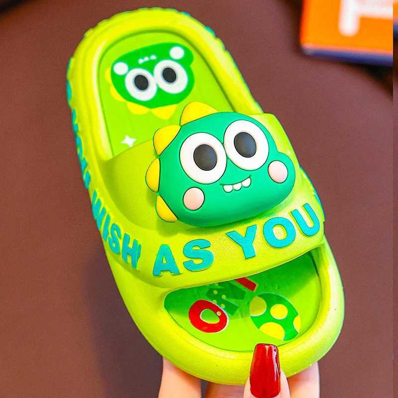 New Kids Shoes Summer sandals and slippers Girl Boys dinosaur Slippers Children Slippers Pantoufle Enfant Baby Shoes HausschuheT250311