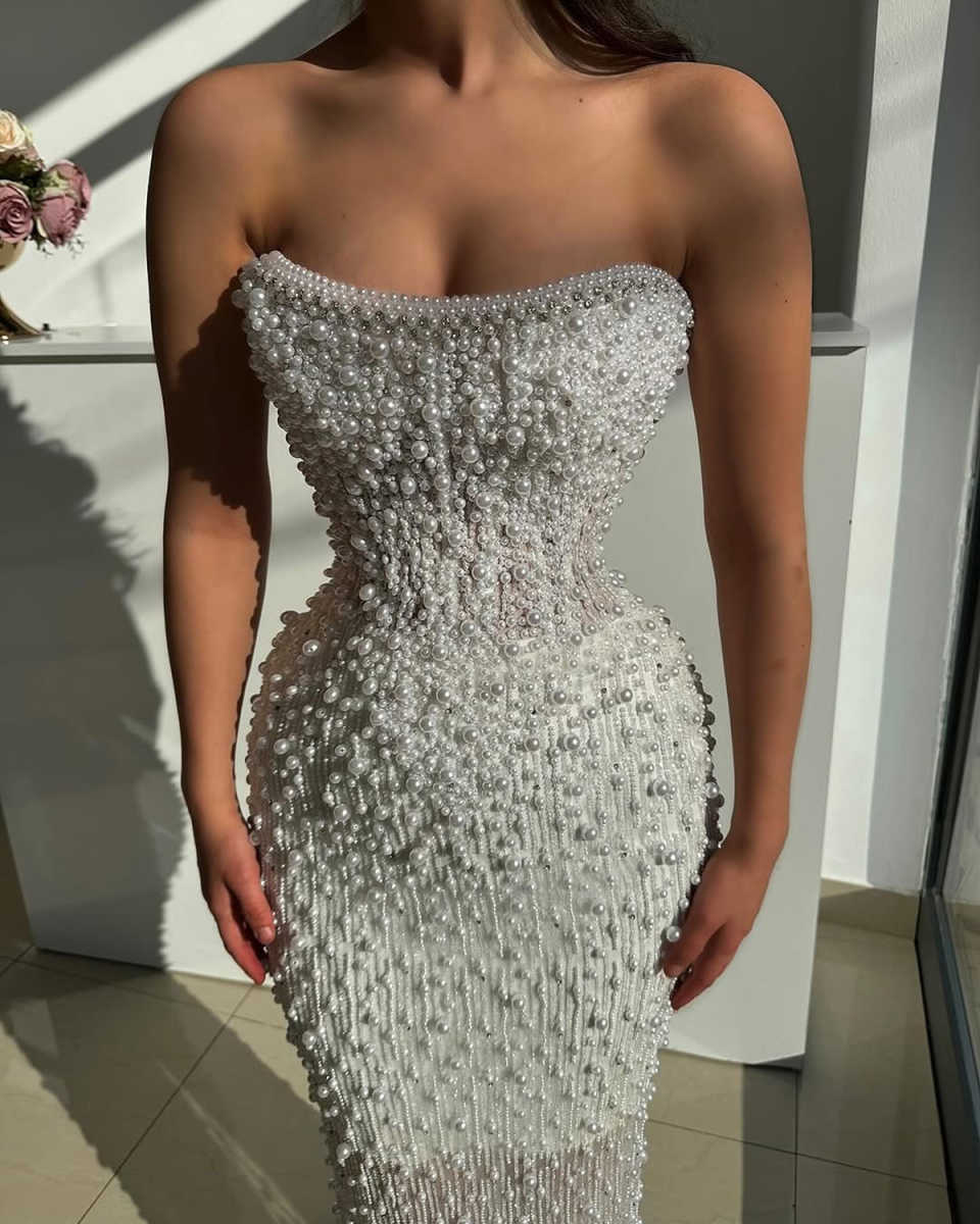 Mermaid Wedding Dress Strapless Sleeveless Bridal Gowns Pearls Beaded Sweep Train Dresses Custom Made vestidos de novia