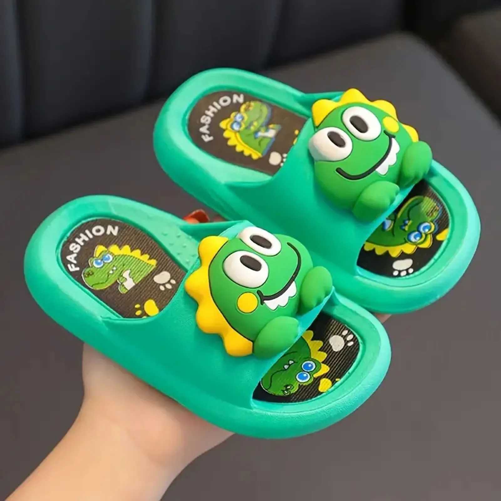 Children Slippers Cute Cartoon Beach Slippers For Kids Non Slip Boys Girls Summer Fuzzy Shoe Girls Furry SlippersT250311