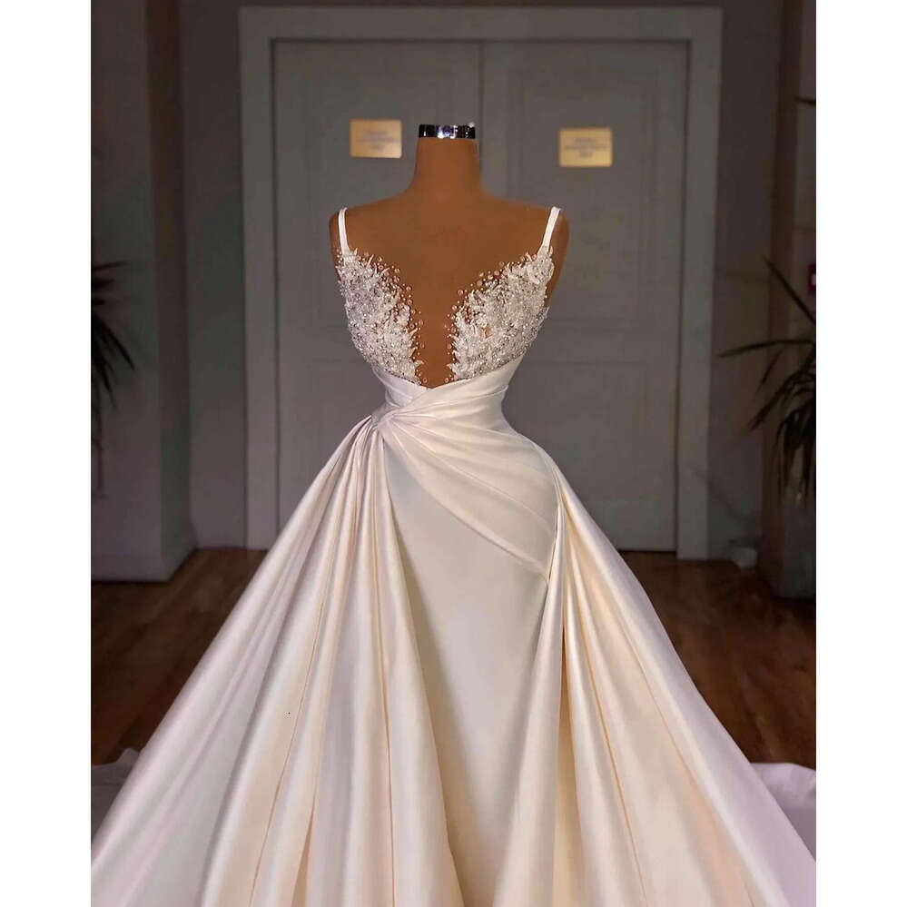 White Modern Ivory Satin Wedding Dresses Sheer Jewel Neck Sleeveless A E Appliques Beads Bridal Gowns Formal Robes De Mariage BC