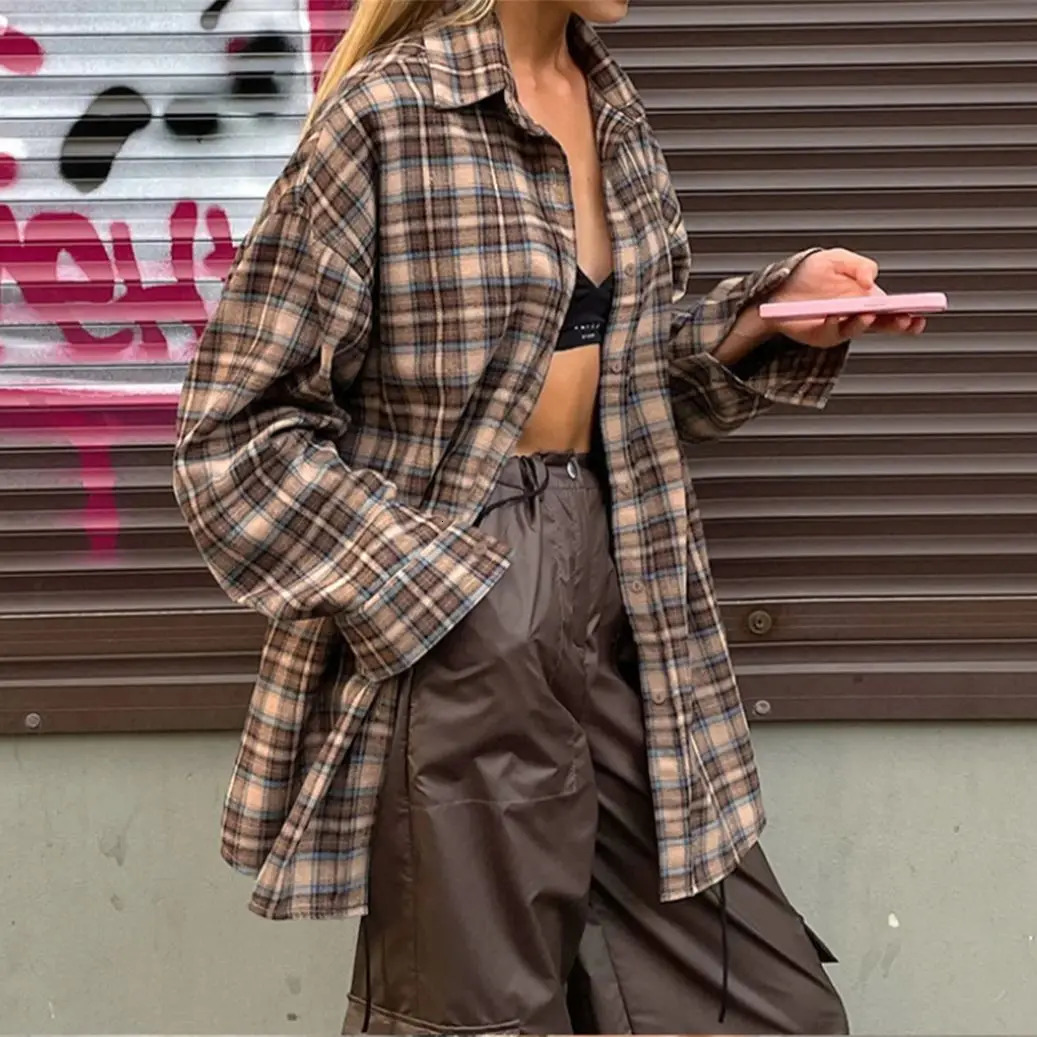 Womens Vintage Loose Plaid Blouse Spring Autumn Long Sleeve Oversized Tops Fashion High Street Single Breasted Shirts West Cowboy 250311
