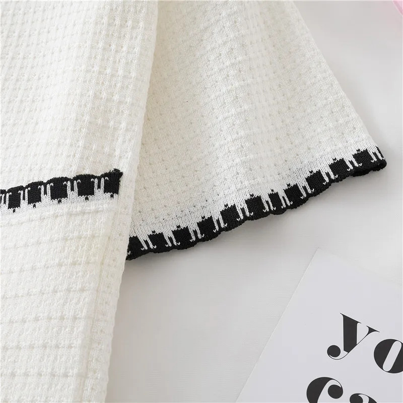 Summer Women Solid VNeck Casual Crop Top Singlebreasted Pocket Patchwork Cardigan Versatile Loose Short Sleeve Shirts 250311
