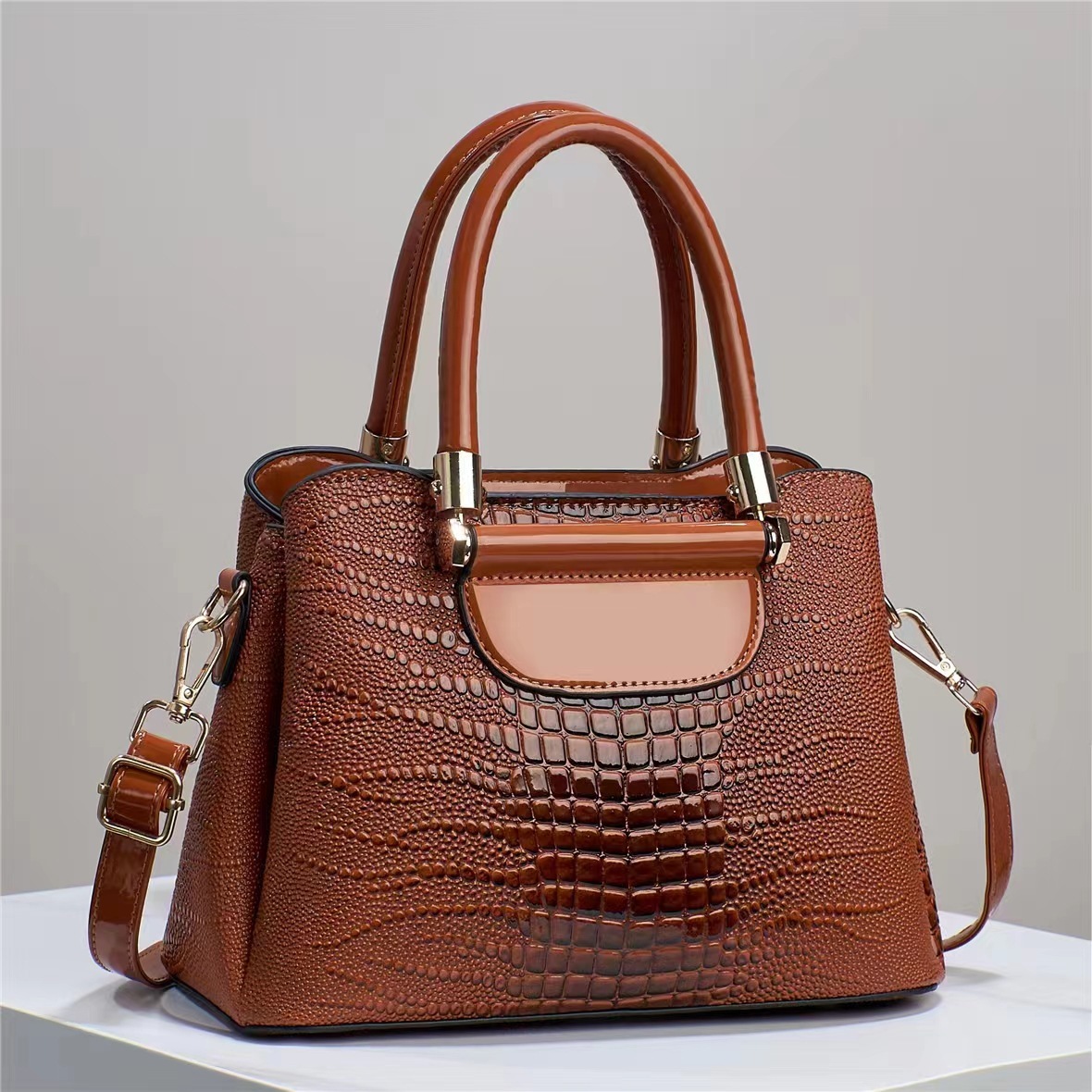Textured Bright Stone Crocodile Leather Pattern Handbag Women's Shoulder Messenger Bag