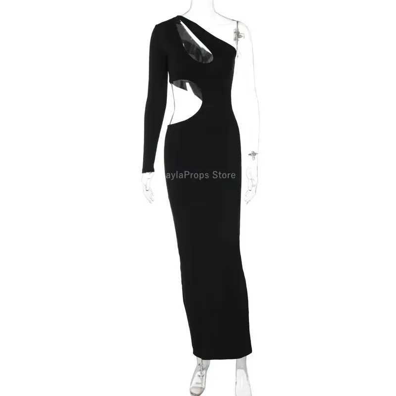 A fashionable shoulder down maternity gown with long sleeves and hollow design specially designed for parties worn every day in photos X250224