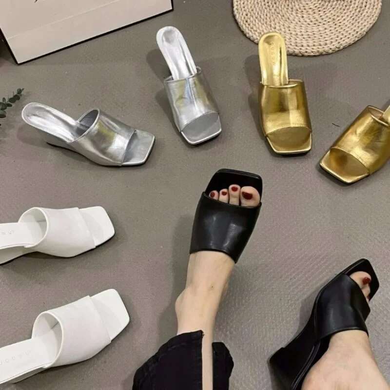 Open ToeSummer Quality Modern Slippers Women's Square Toe High Wedge Heel Outdoor Sandals
