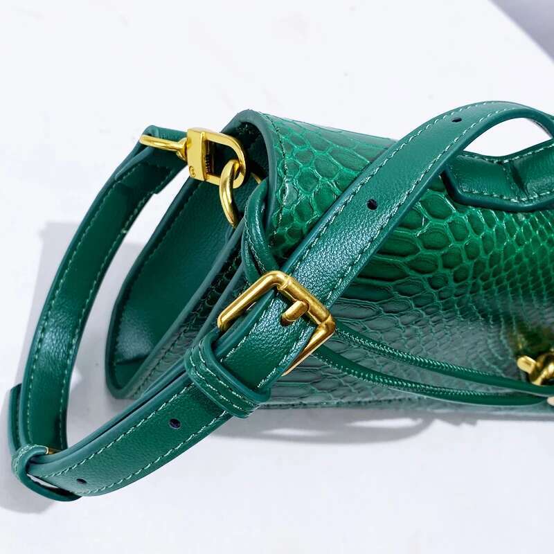 Classic Clutch Bags For Women Designer Handbags Purses 2025 New In PU Lizard Pattern Vintage Lock Small Underarm Shoulder
