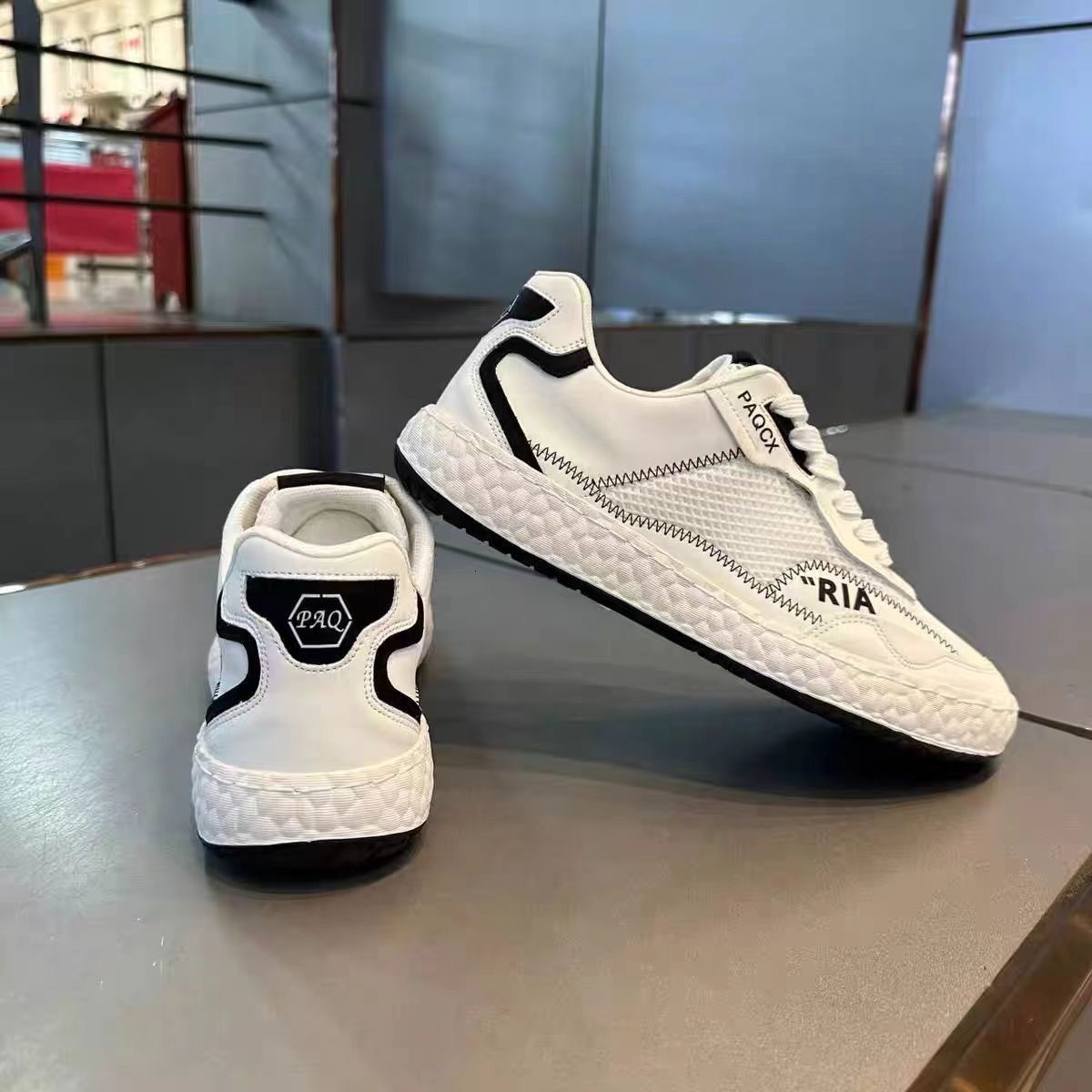 Unisex Low Top Mesh Versatile Student New Fashion Trend Board Couple Breathable Sports And Casual Shoes