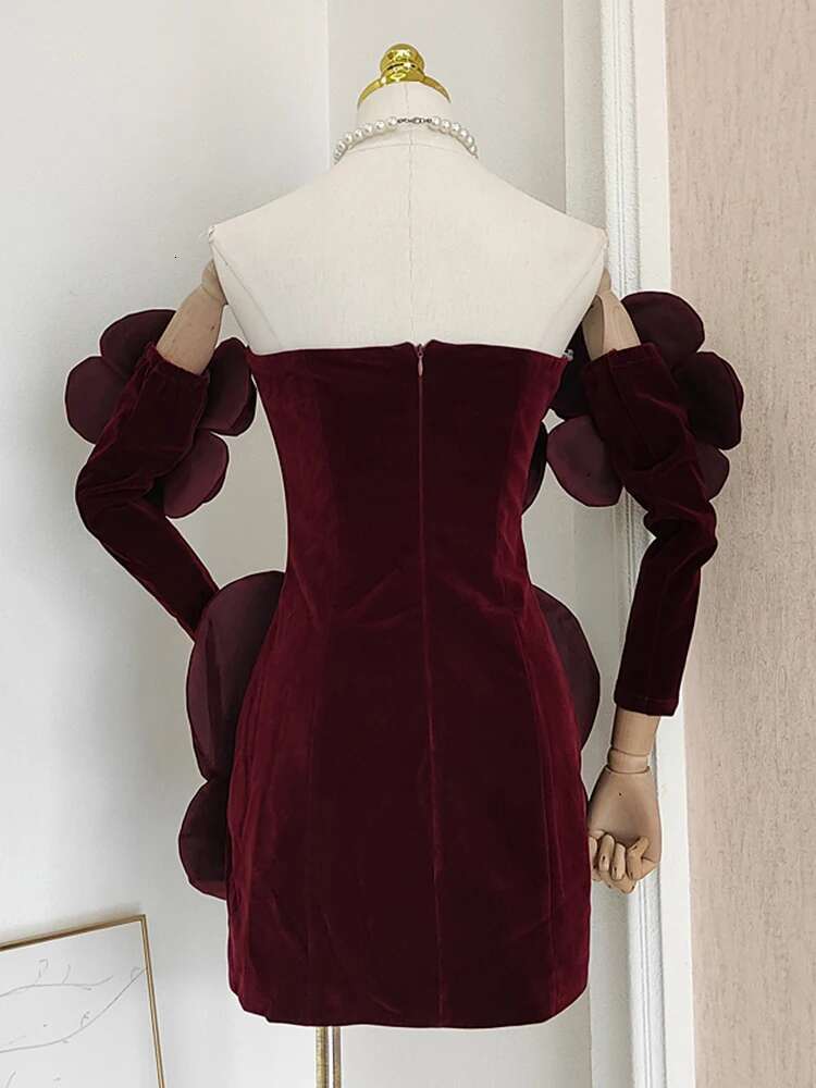QMQA Fashion Women's 3D Strapless Evening Wer Gloves High Waist Sleeveless Elegant Dress Autumn 2024 New 1A201