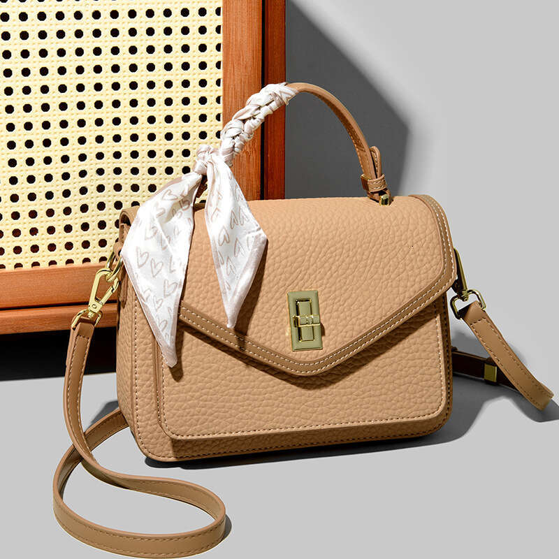 Women's Bags handbag Autumn new versatile crossbody with high-end feel, large capacity handbag, fashionable commuting women's bag