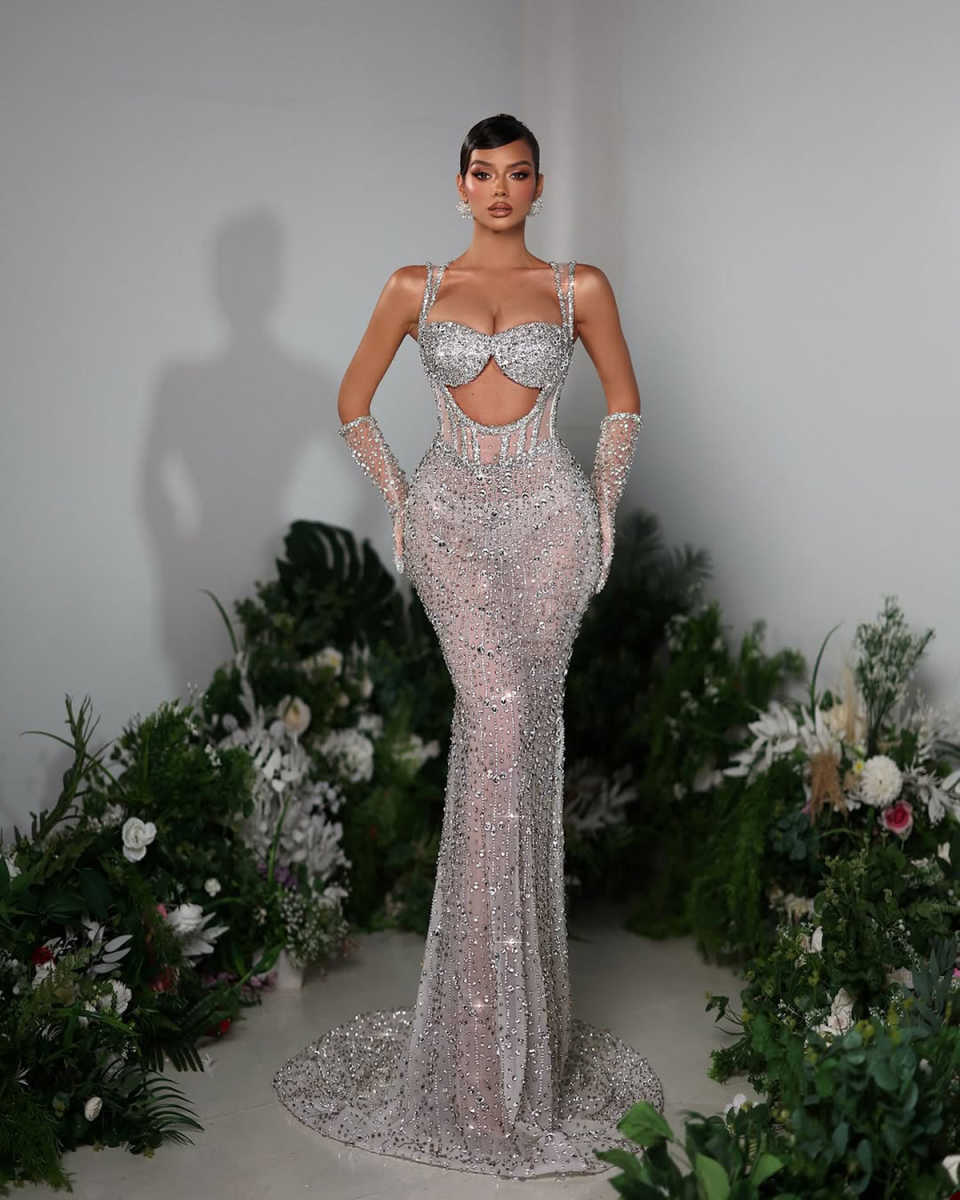 Sexy Mermaid Evening Dresses For Women Spaghetti Strap Sleeves See Through Gown Sequins Crystal Sweep Train Party Customized Dress