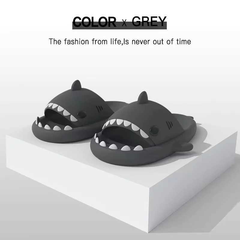 2024 New Shark Slippers Summer Shark Slides Women Men Indoor Bathroom Sandals Couples EVA Shoes Soft Female Outdoor Beach ShoesT250311