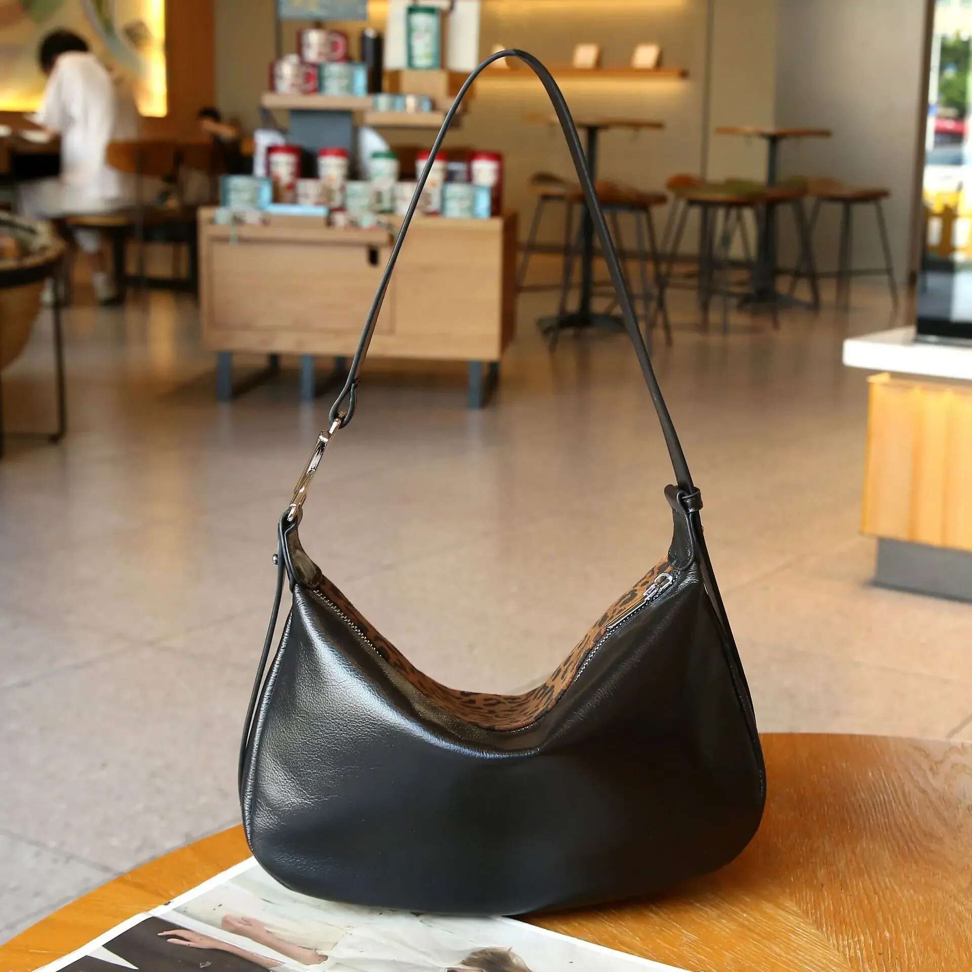 Female Genuine Cowhide Suede Soft Leather Purses And Handbags ,Ladies' High-Quality Retro Pop Fashion Shoulder Crossbody Bag