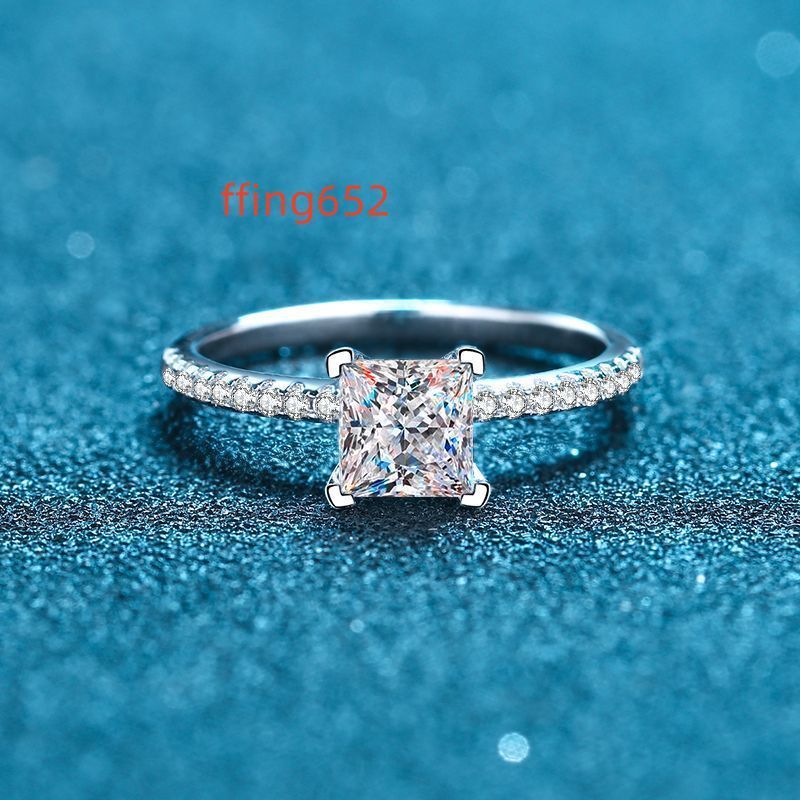 Fashion Luxury Classic 925 Silver Diamond Wrapped Edge square Moissanite Ring with Micro-inlaid Ring Engagement Wedding Jewelry