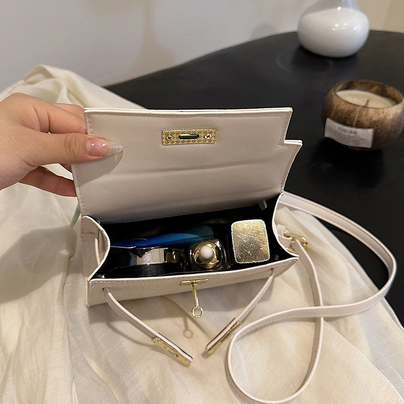 designer shipping 3 free Shoulder Bags for woman Casual Fashion flap Ribbons cross bag