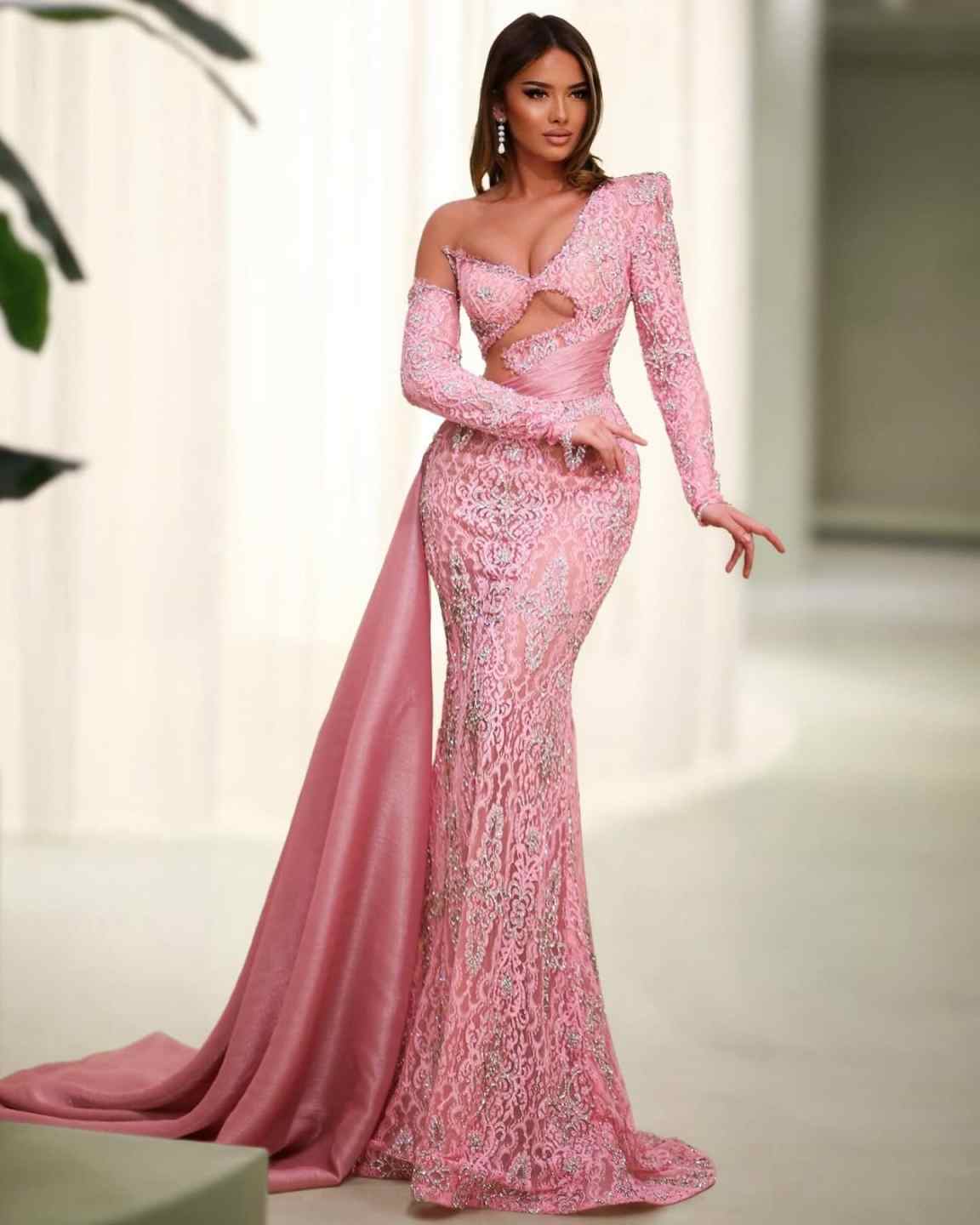 Designer Mermaid Evening Dress Beaded Lace One Shoulder Long Sleeve Prom Gown Sweep Train Party Dresses Customized