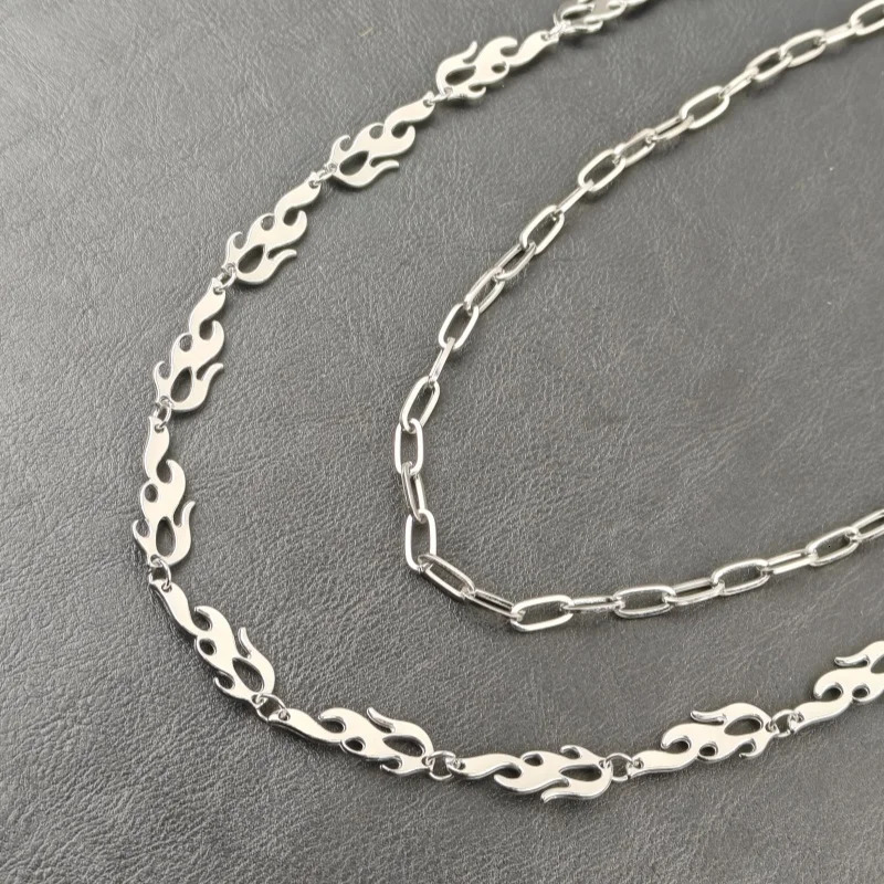 2025 Model Flame Wing Pants Chain Punk Hip Hop Ones Waist Accessories Fashionable Men And Women Key Chain Pendant 250303