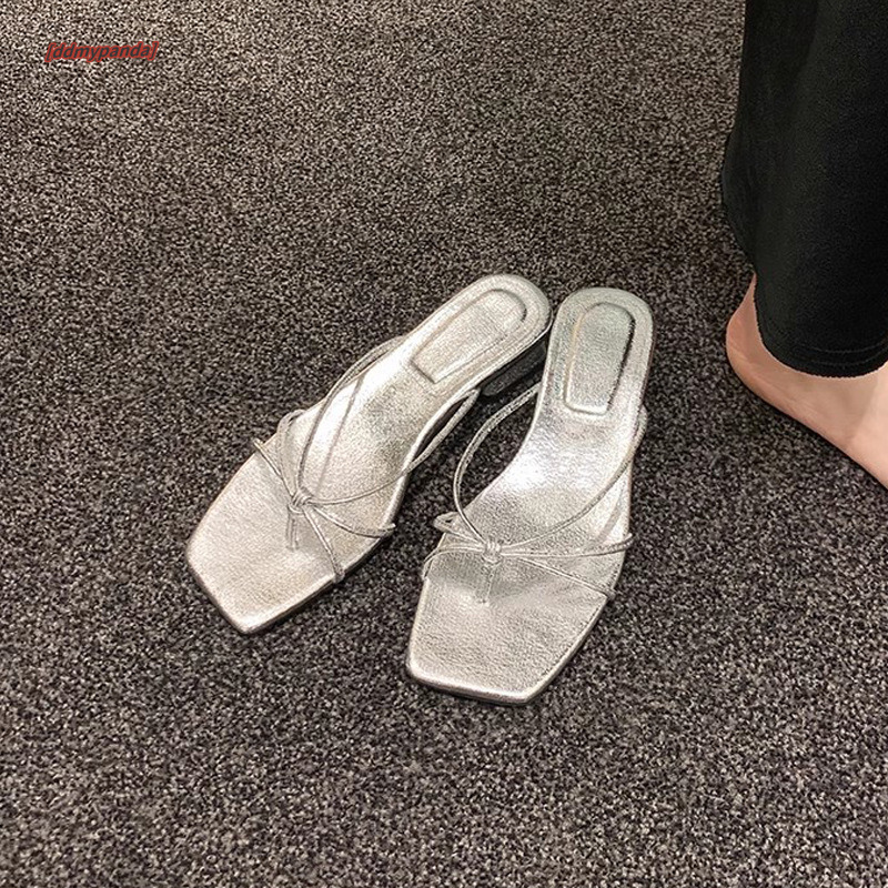 Grape Mom Summer New French Square Headed Thin Belt Hollow Clip Feet Thick Heel Flat Bottom Sandals for Women's Outwear ddmypanda