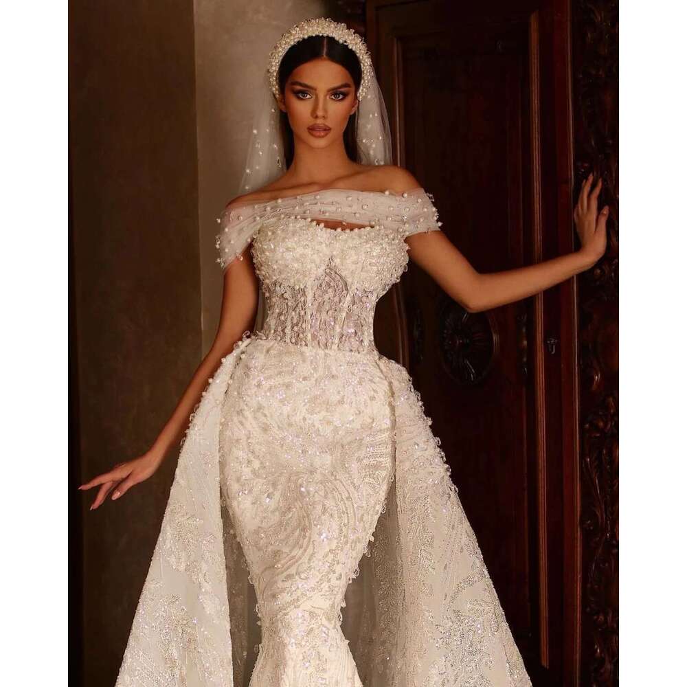 Pearl exquisite mermaid fashion sleeveless wedding dresses made to order lace bridal dress