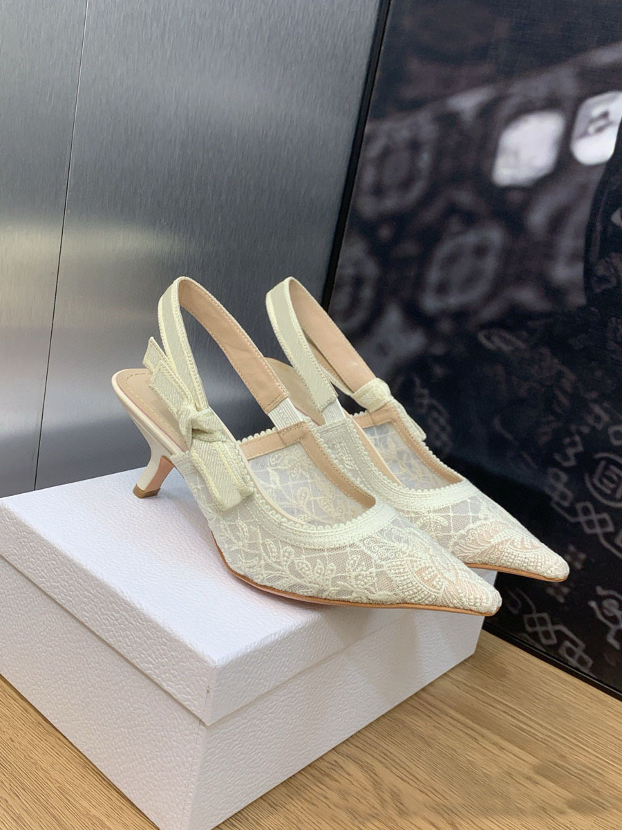 free shipping sandals designer shoes sandals Fashion Lace Embroidery Womens Sexy Pointed Diagonal Back Ankle Strap Designer Wedding Party Sandals High Heels With