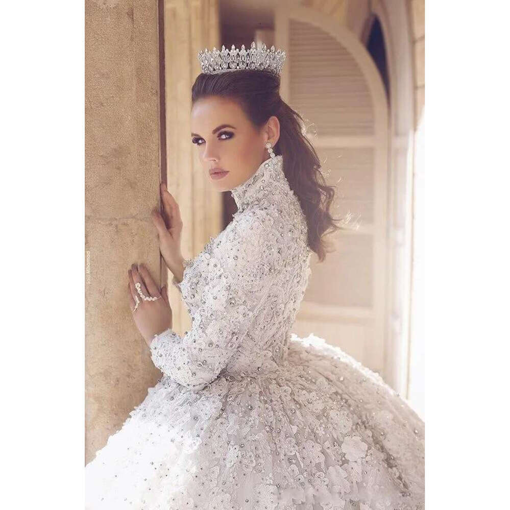 Beaded Crystal Ball Gown Dresses 3D Ral Lace Appliqued High Neck Long Sleeves Muslim Bridal Wedding Gowns