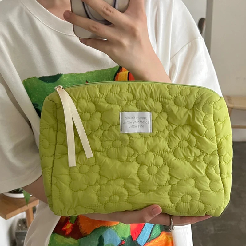 Flower Pattern Women Makeup Bag Toiletries Cosmetic Organizer Zipper Travel Wash Pouch Female Make Up Bags 250311