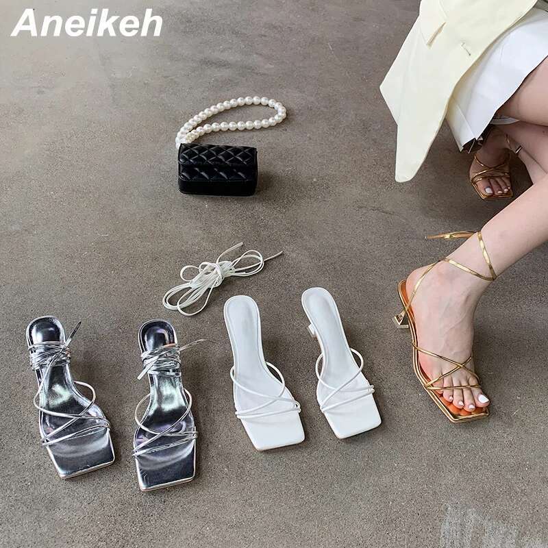 Fashion Aneikeh 2025 Patent Leather Sandals Thin Low Heel Cross-tied Lace Up Rome Summer Gladiator Women Narrow Band Party Shoes