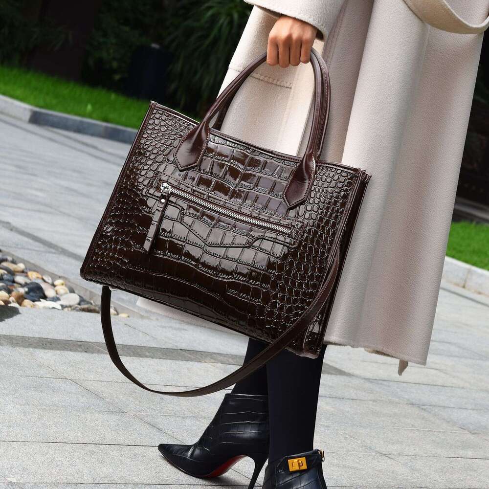 Women's Bags Wind tote bag autumn and winter, high-end crocodile patterned commuting bag, fashionable large capacity single shoulder handbag for 
