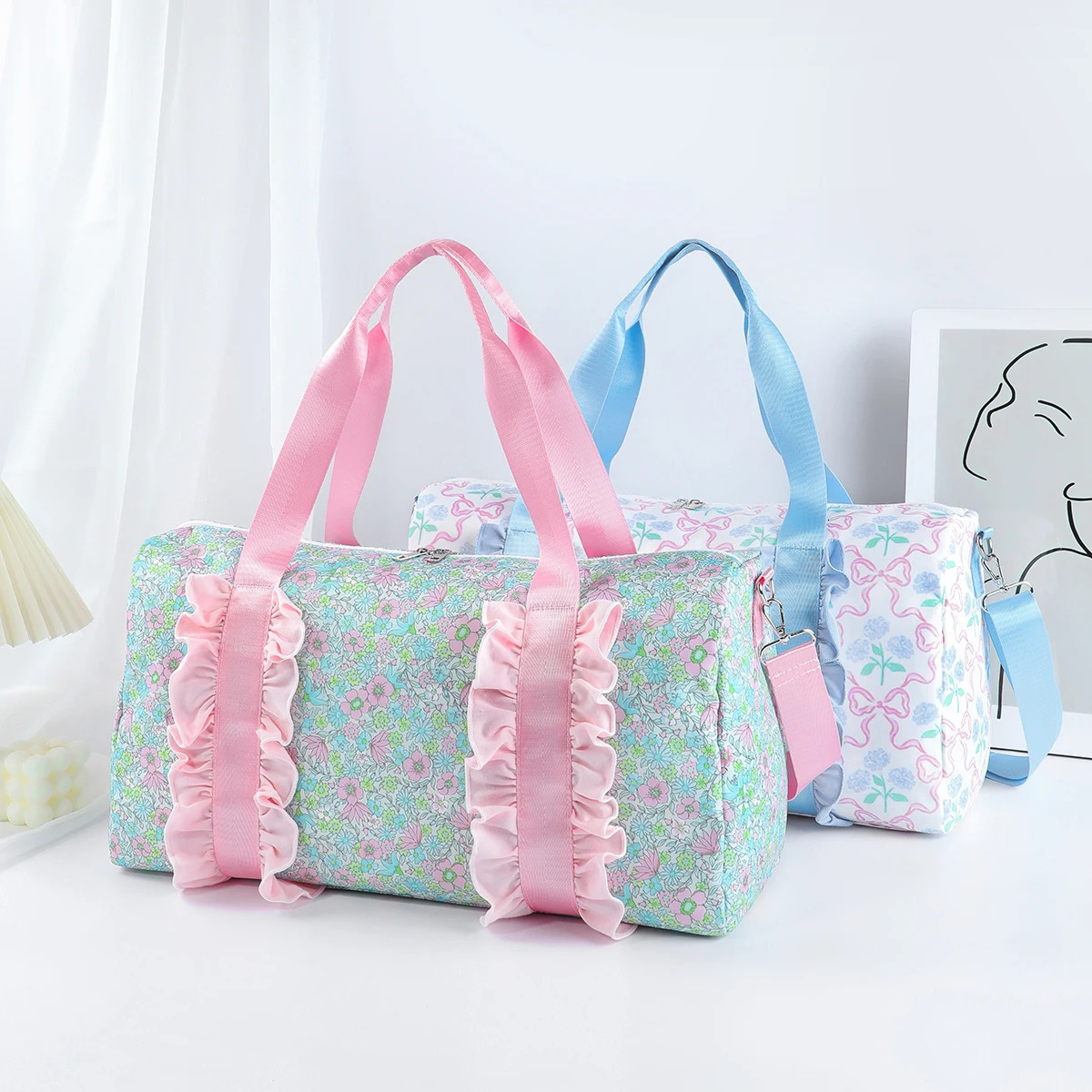 Floral Print Weekend Bag Lightweight CarryOn for Airplane Travel Customizable Medium Overnight 250311