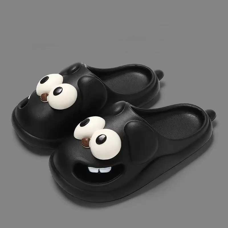 Hole Shoes for Outdoor Wear Closed-Toe Slippers Womens Cute Cartoon Sandals Home Non-Slip Summer Indoor Womens SummerT250311
