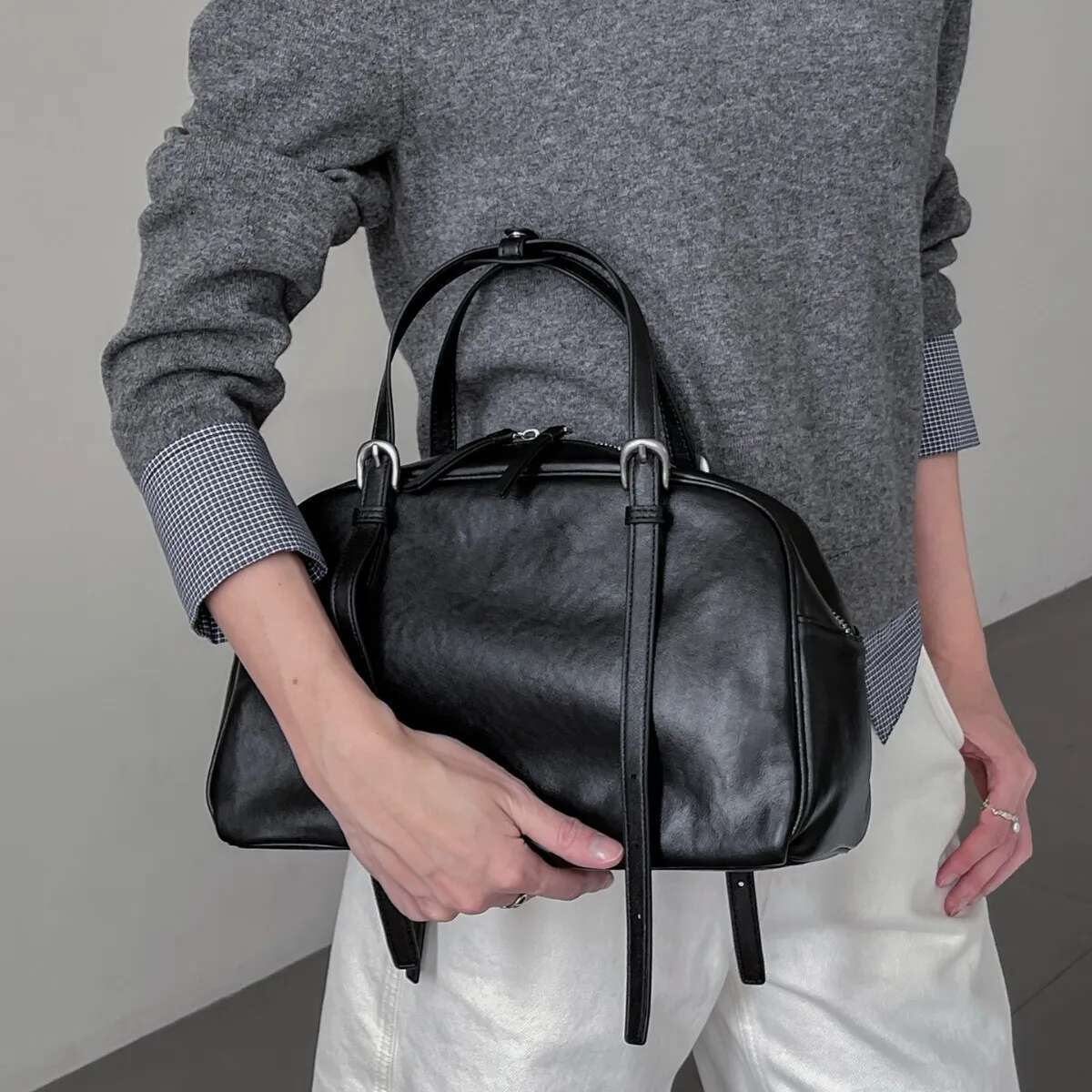 Fashionable Lazy Style Vegetable Tanned Leather High-End Bowg Tote Beige Adjustable Handle Women Boston Handbag