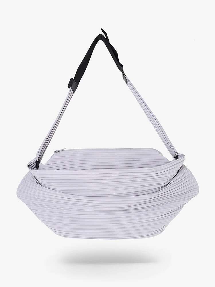 YUDX Fashionable Series House Irregular Men's Shoulder Crossbody Light Pleated Simple Dumpg Men Bag